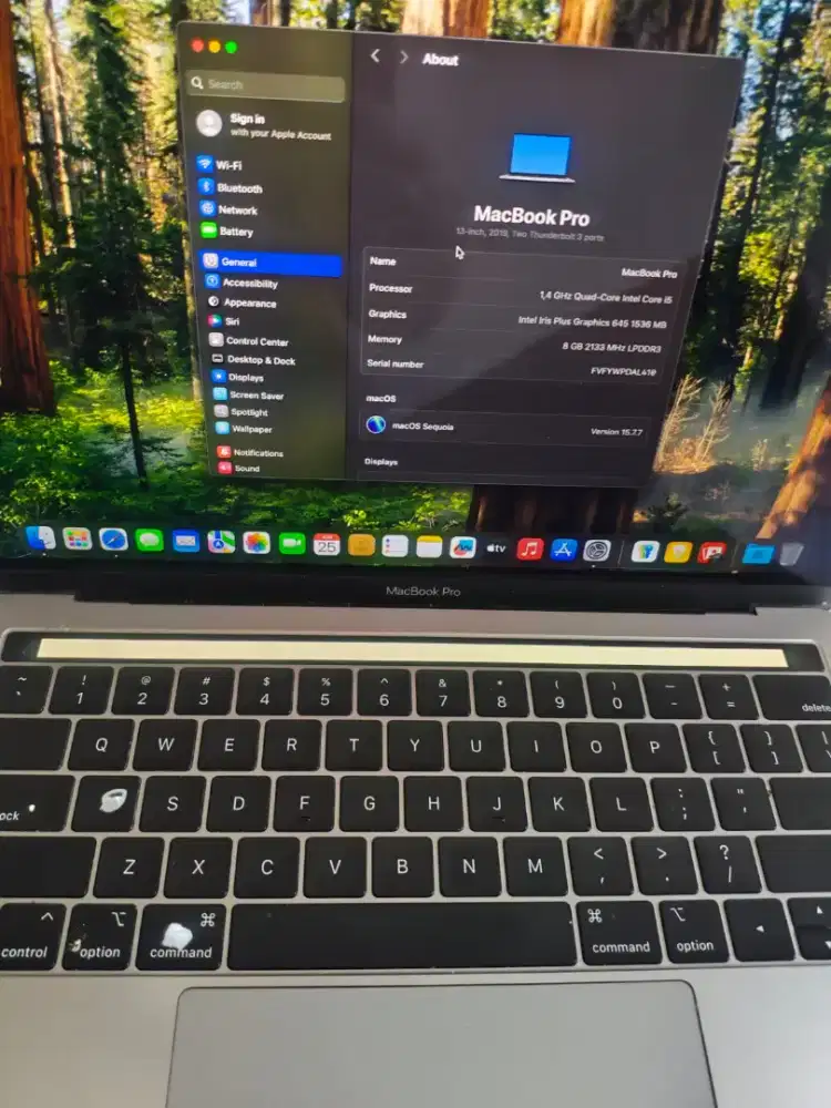 Macbook Pro 2019 14inch i5/8/256