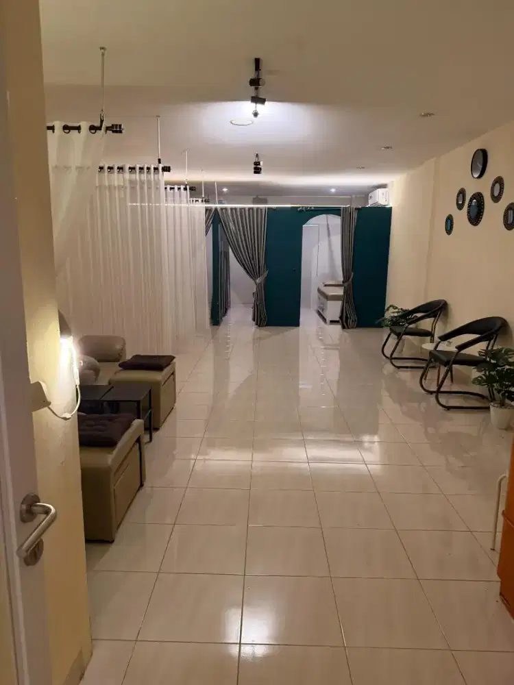DIBUTUHKAN TERAPIS WANITA REFLEKSI MASSAGE