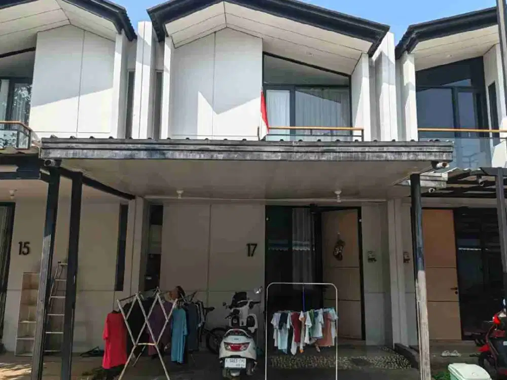Di jual/sewa murah rmh Cendana nest Lippo Karawaci Tangerang.