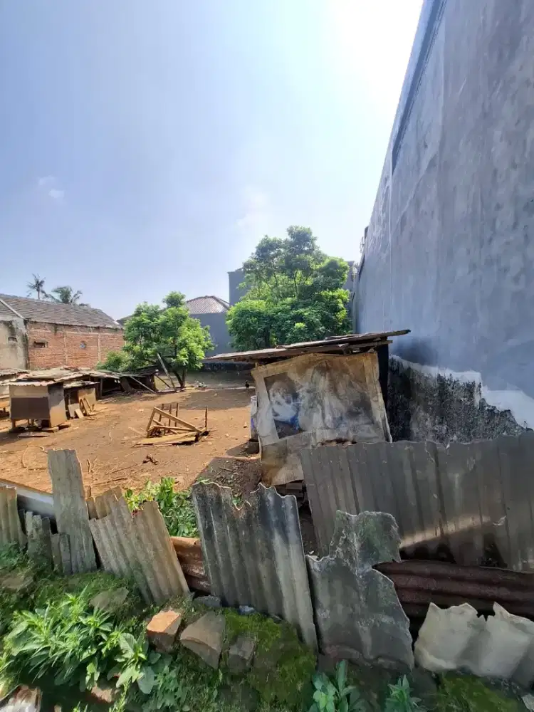 Dijual Murah d bawah harga pasar Tanah Cisaranten