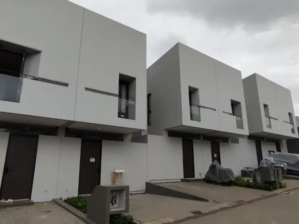 Rumah Disewakan Modern 2 Lantai Cocok Untuk Pasangan Muda