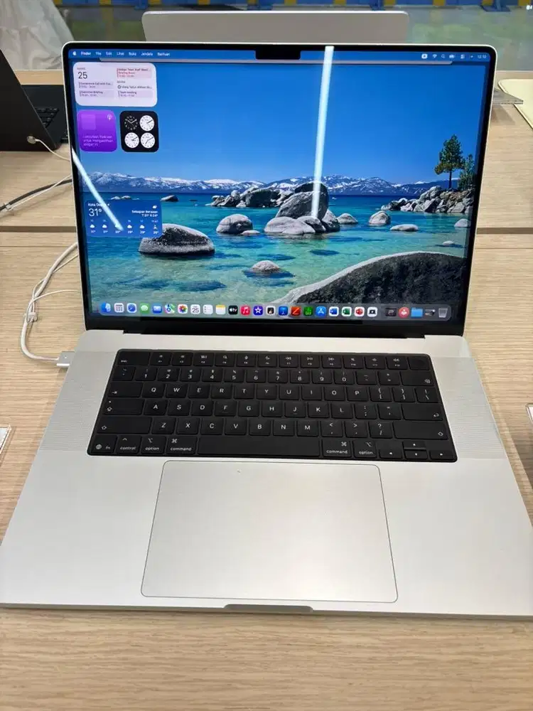 Macbook pro M5 16inci