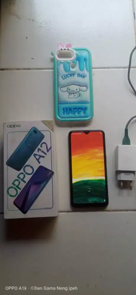 Oppo a12 komplit normal lancar jaya tinggal pake y