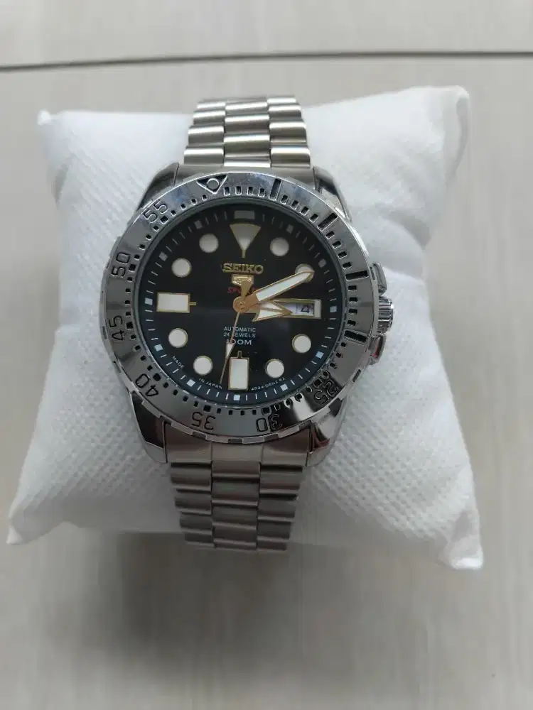 SEIKO 5 SPORT MESIN AUTOMATIC