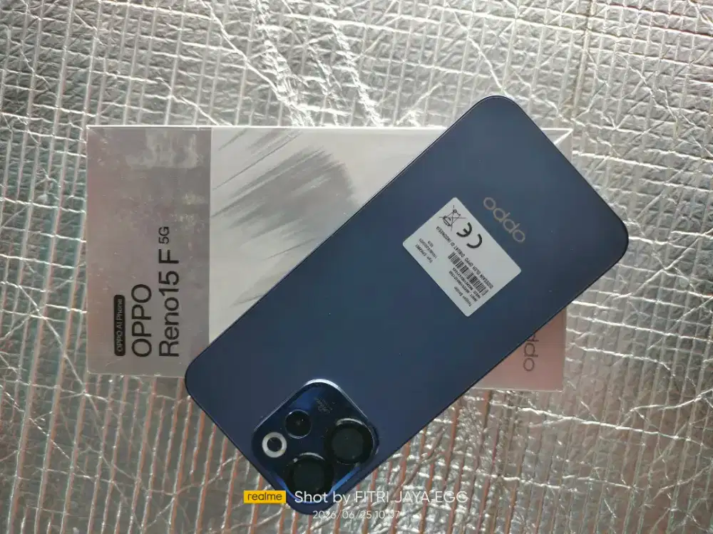 Oppo Reno 15F 5G second