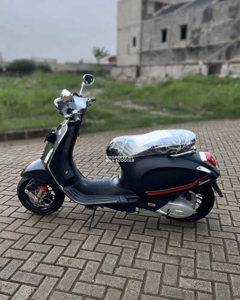 VESPA SPRINT S iGET ABS FACELIFT 2021 BERGARANSI