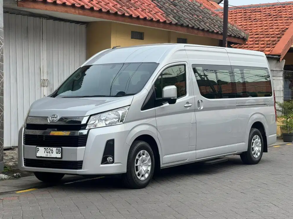 Toyota Hiace Premio 2.8 DSL MT.km 500Rb