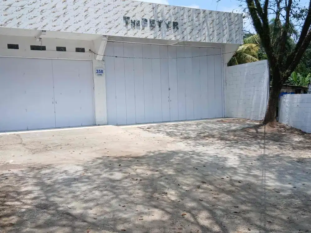 Jual Ruang Usaha Depan Jalan Raya, Ruko, Gudang, Rumah, Luas Tanah 1095M2