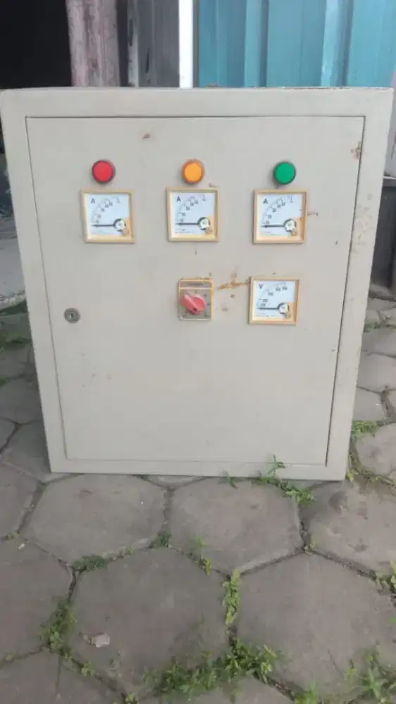 Panel Listrik 3 phase