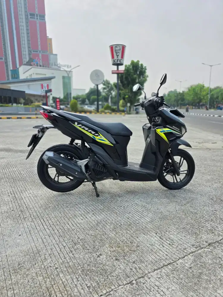 Vario 125 CBS Full Orian (Km Low)