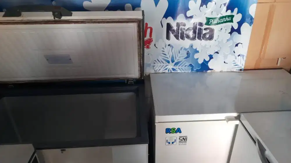 2 UNIT FREZER GEA DAN RSA