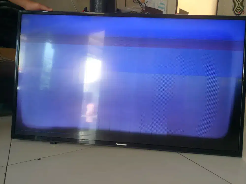 [RUSAK] LED TV Panasonic 43