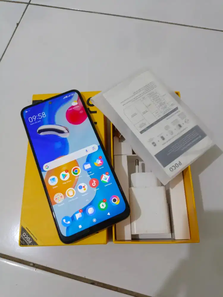 poco m4 pro minus backdoor belakang
