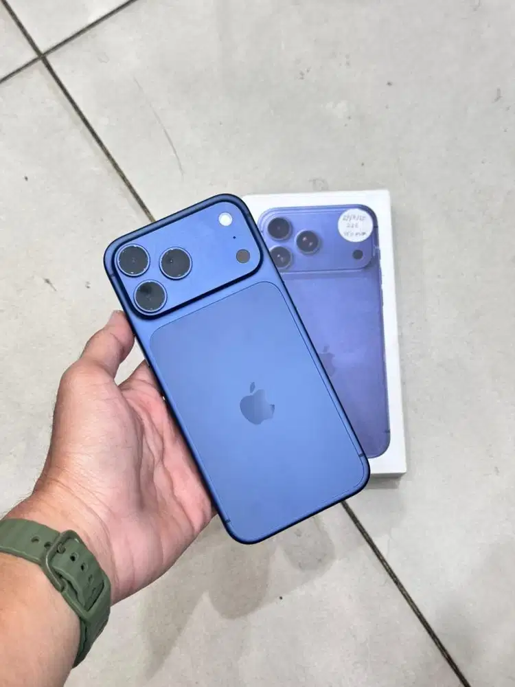 IPHONE 17 PROMAX 256gb DEEP BLUE SECOND IBOX