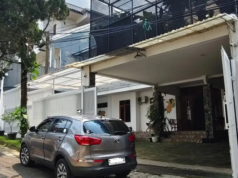 Rumah siap huni strategis semi funished di Sukamulya Indah