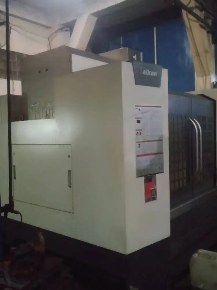 Di jual mesin cnc,miling, edm, bubut otomatis
