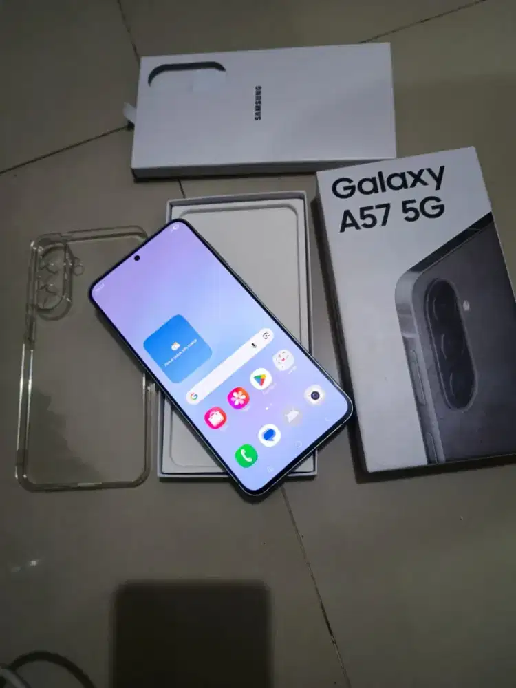 Samsung A57 5G 8/256 sein Fullset like new