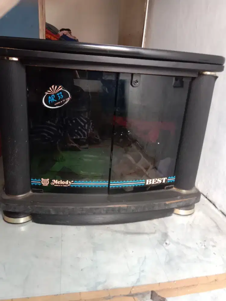 Meja/lemari kaca tv