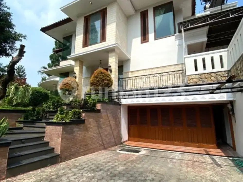 Hunian Prestige di Cinere – Rumah Mewah 635 m2, Kolam Renang & Rooftop