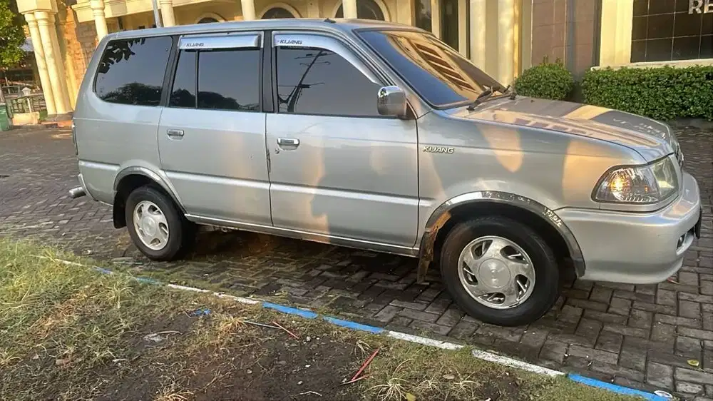 Dijual Kijang LGX manual Diesel