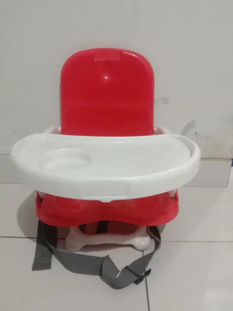 meja makan anak