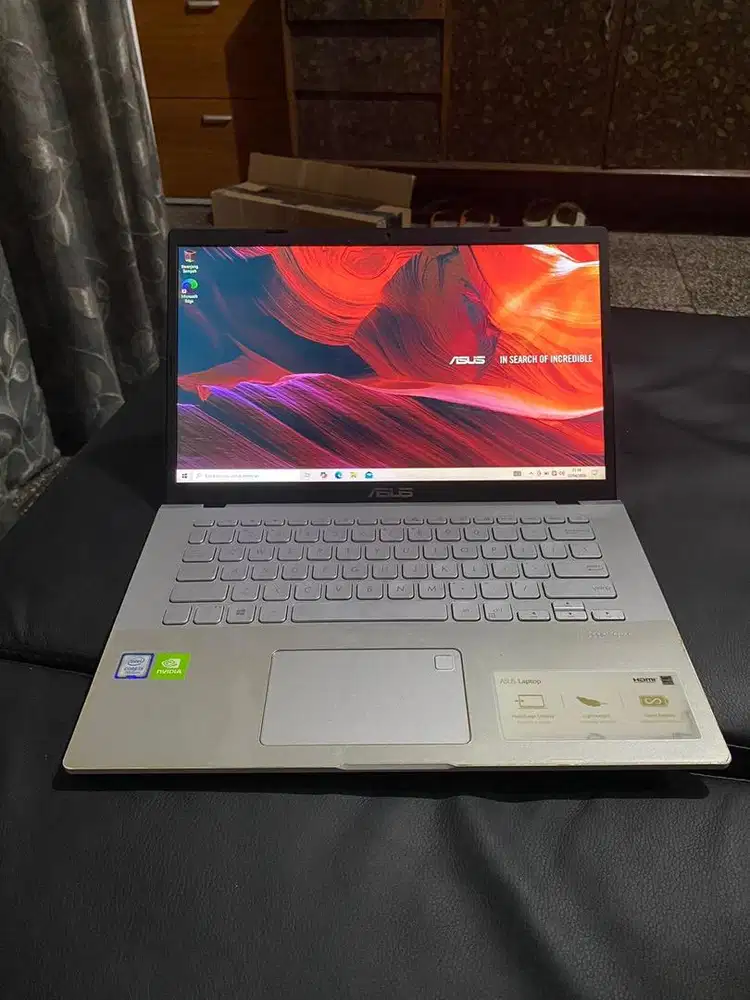 Laptop asus type a409u
