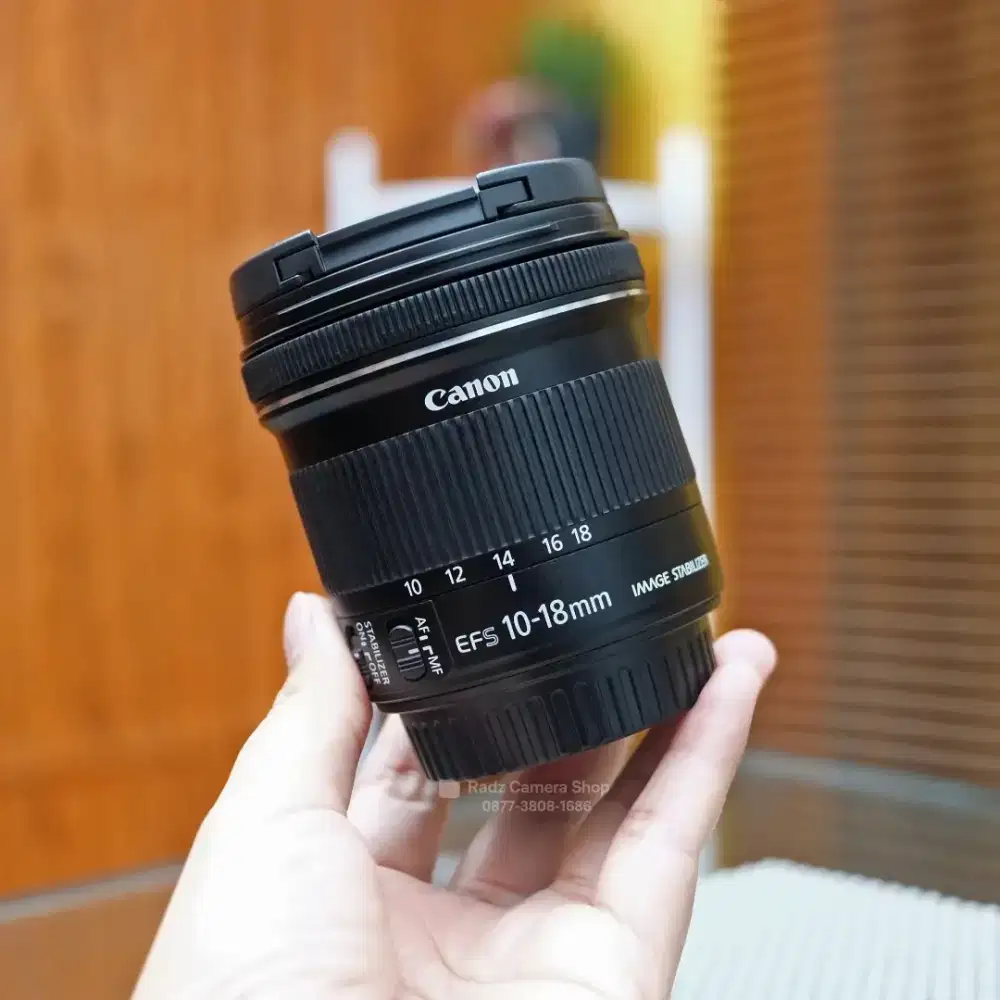 Canon EF-S 10-18mm f/4.5-5.6 IS STM Mulus Siap Jepret