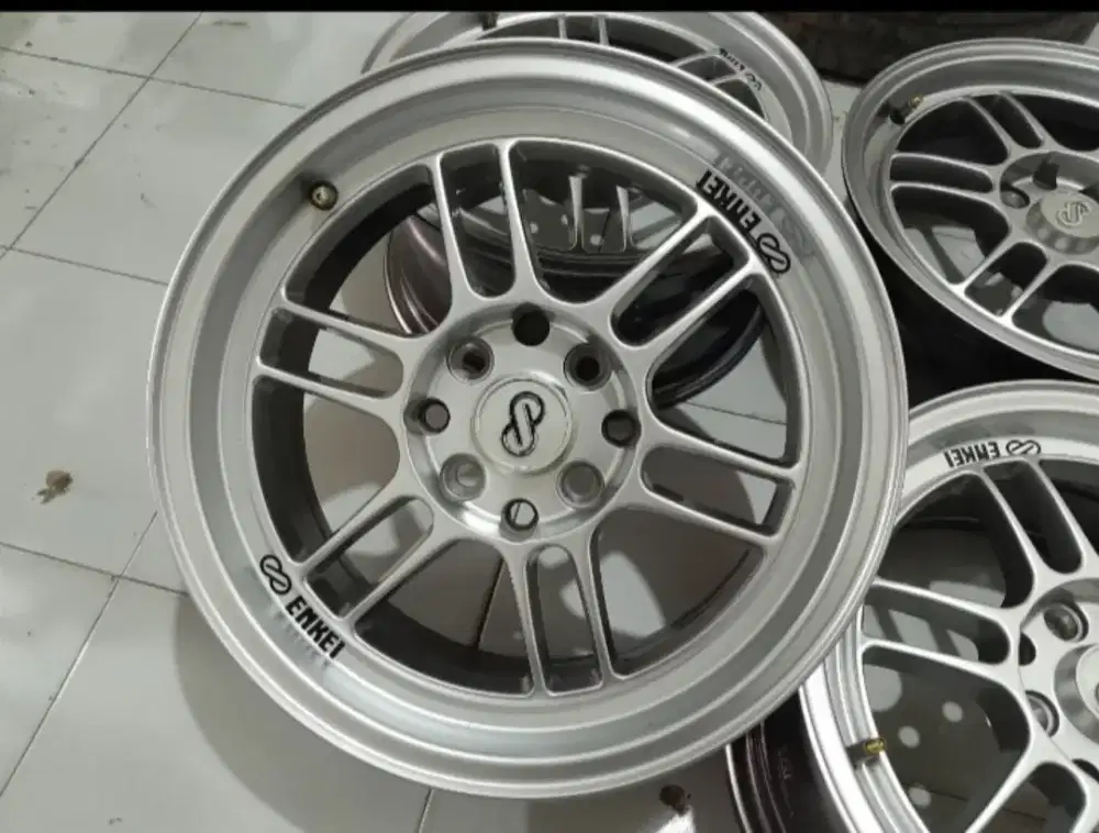 Kredit velg mobil gratis 1x-2xcicilan