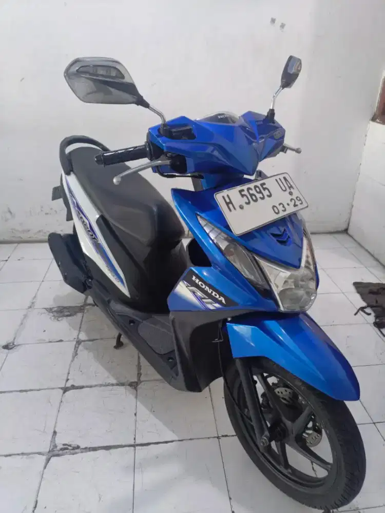 honda beat 2014 biru
