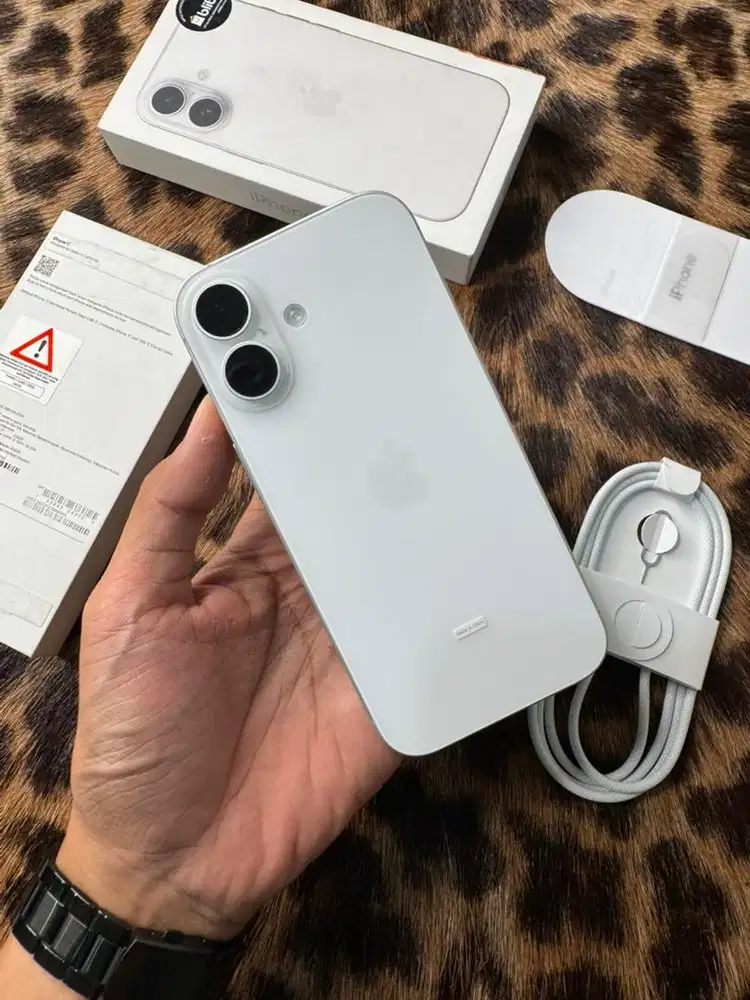 iPhone 17 256GB BH100/CC:3 Resmi (White)