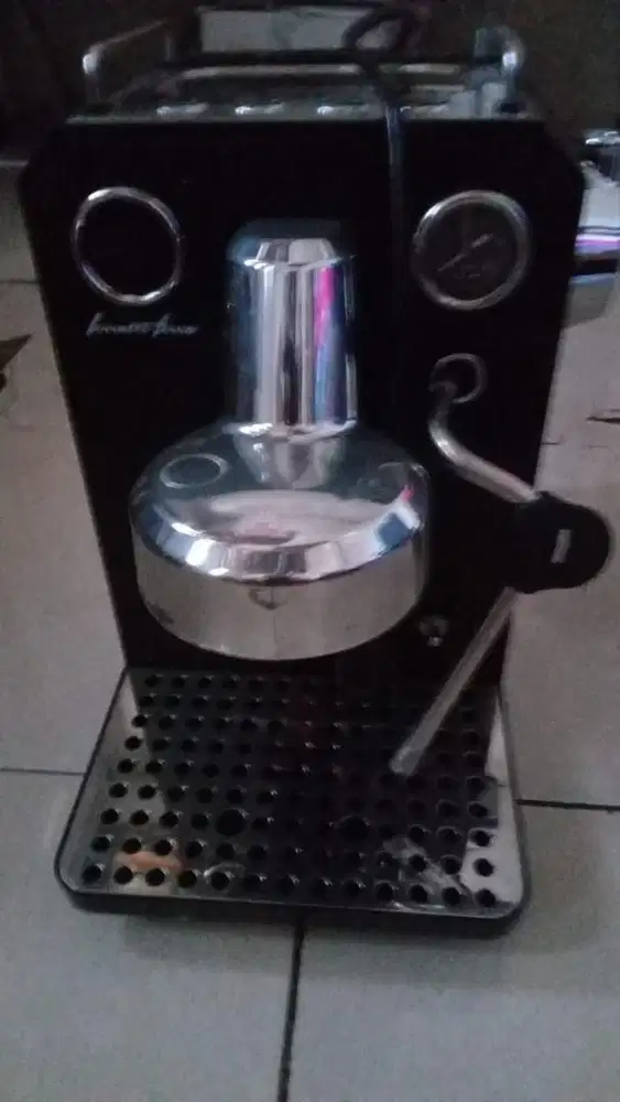 Mesin Espresso dan Grinder