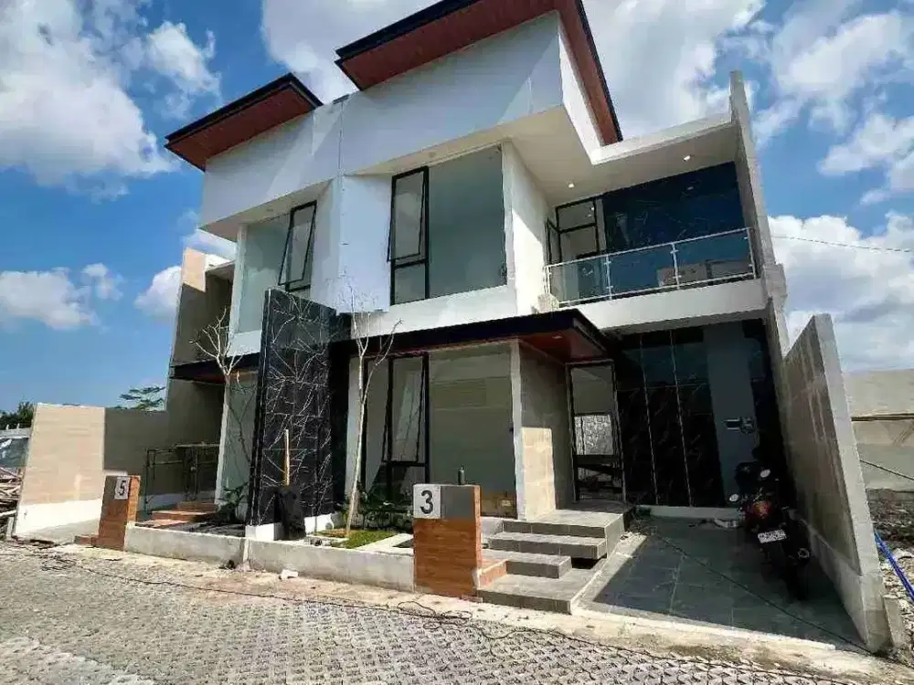 Dijual rumah mewah dengan fasilitas kolam renang view sawah lokasi Karang Geneng, Sendangadi, Mlati sleman yogyakarta