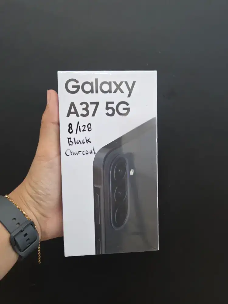 (READY STOK) SAMSUNG GALAXY A37 5g 256GB FREE CARGER ORI GARANSI RESMI