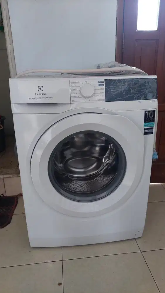 Mesin Cuci electrolux baru