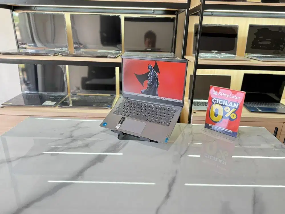 LAPTOP LENOVO IDEAPAD SLIM 3i CORE I3gen12 RAM 8 GB