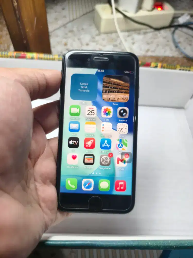 Iphone SE 2/ Iphone SE 2020 64 GB Ex Inter Wifi Only Sinyal terblokir