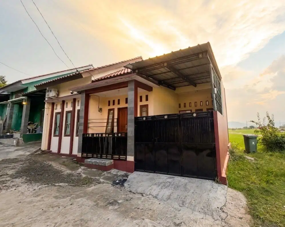 Jual Rumah Dekat Sawah