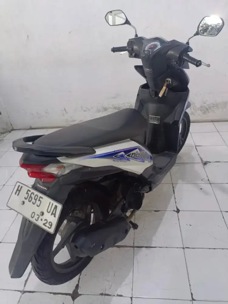 honda beat thn 2014 biru