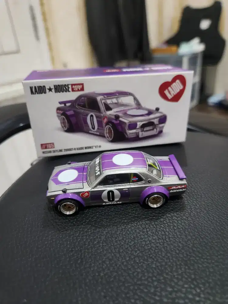 MINI GT KAIDO HOUSE NISSAN SKYLINE 2000GT-R KAIDO WORKS V1