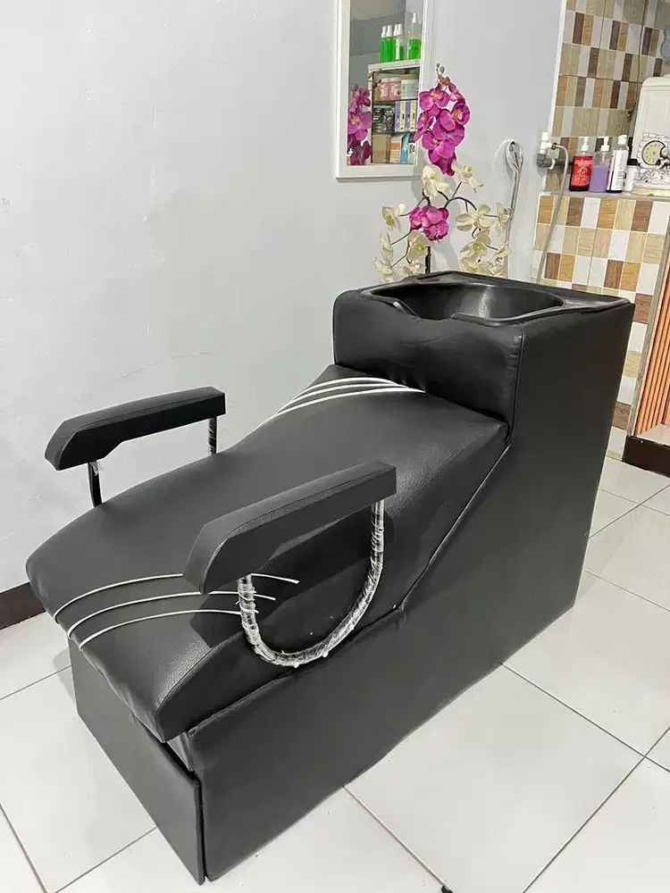 WASHBAK SALON PENCUCI RAMBUT