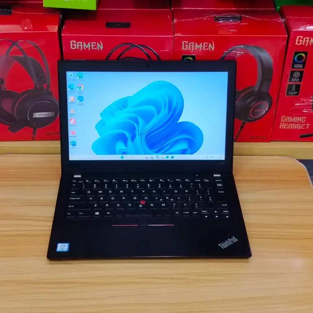 ThinkPad X280 i5 Gen8 RAM 8GB SSD 256GB Ringan Bagus Murah Berkualitas