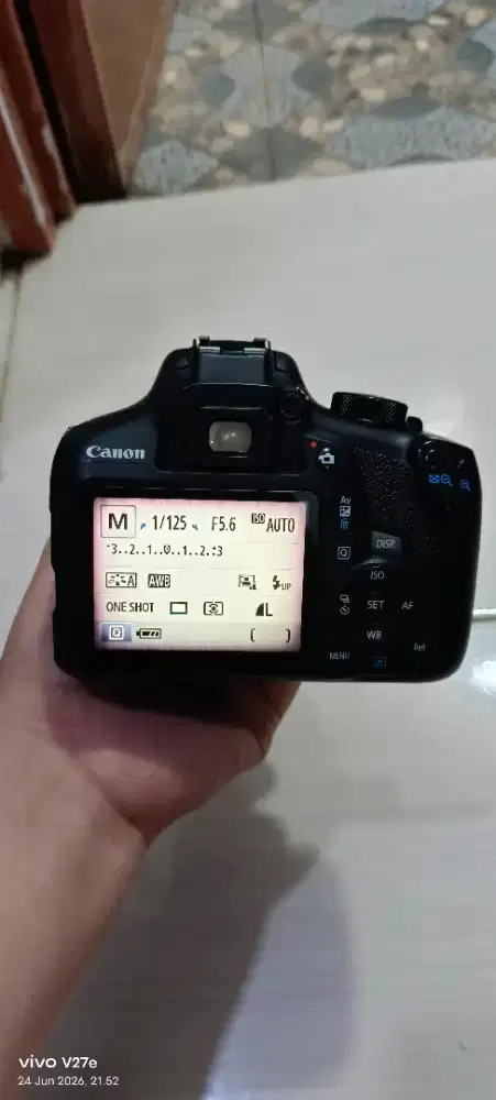 CANON 1300D WIFI MULUS LCD VIGNET TIDAK NGARUH KE HASIL