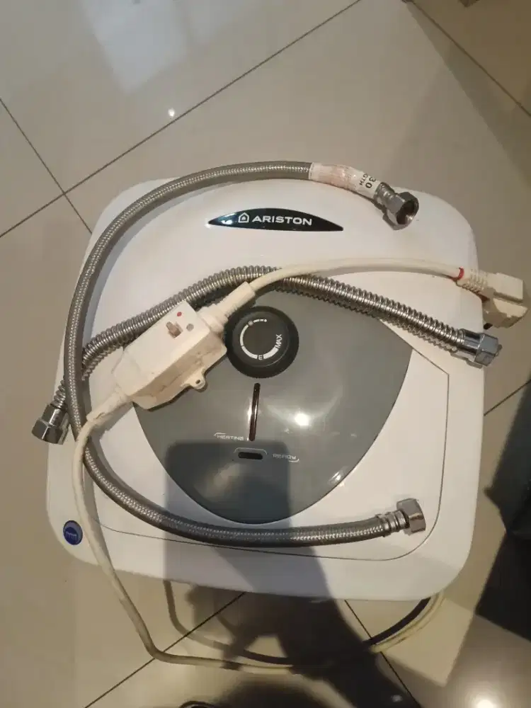 Water heater  Ariston
