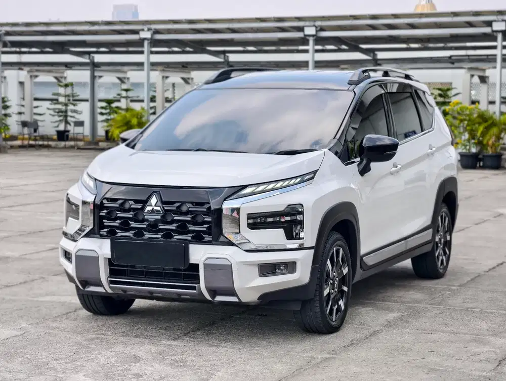 [17RB] MITSUBISHI XPANDER CROSS PREMIUM PACKAGE AT 2025 PUTIH GANJIL