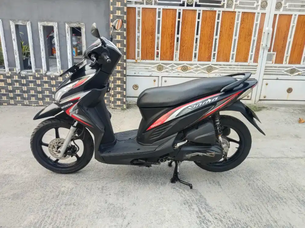 Honda Vario F1 LED tahun 2014 plat 2028 di Tangerang, cadas