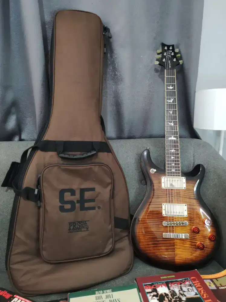 PRS SE MC Carty Black Gold Burst lengkap no gibson fender