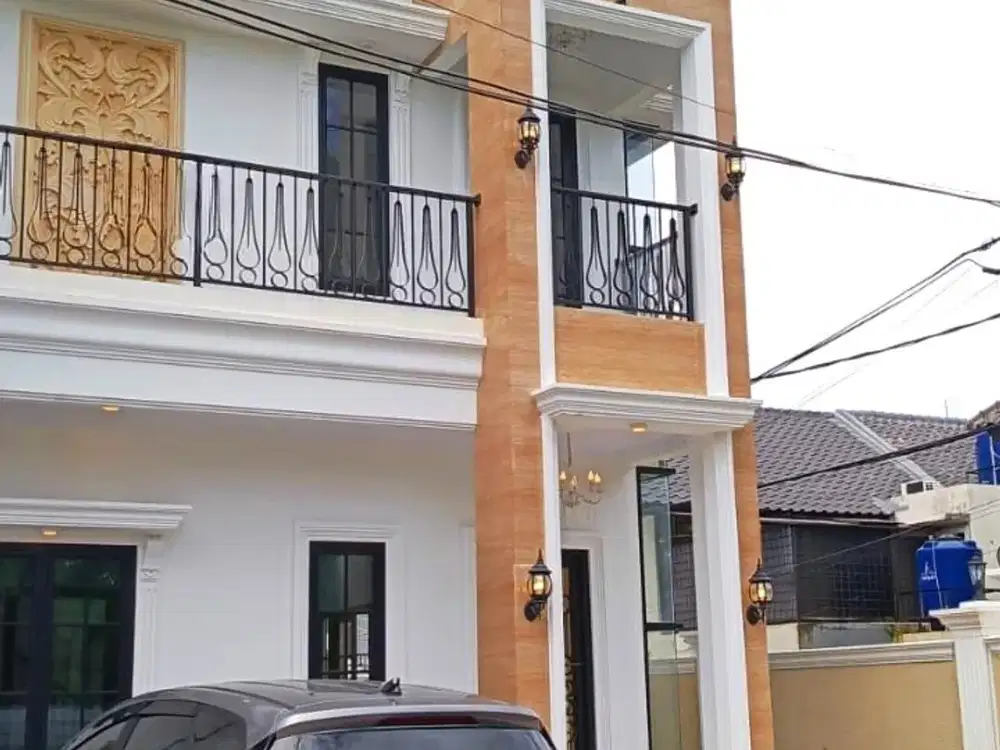 Rumah Brand New di Tanah Baru 2 Lantai Semi Furnished