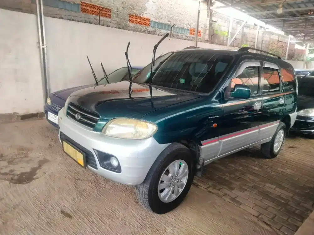 Daihatsu taruna FGX th2001