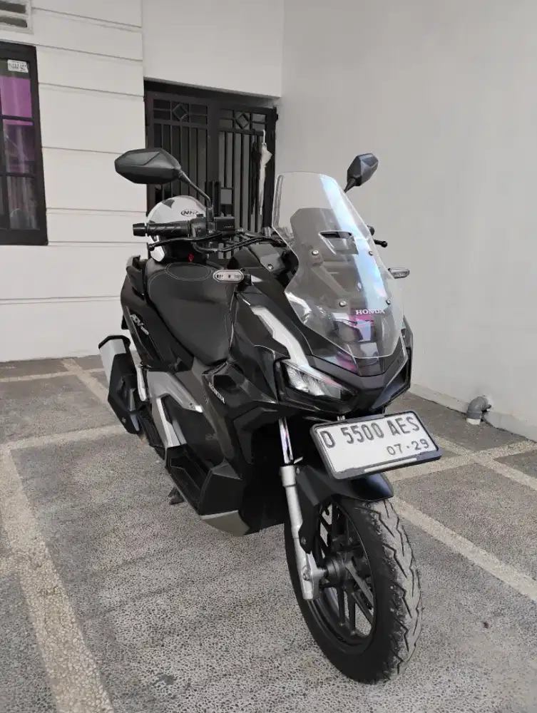 Jual ADV 160 Mulus Low KM