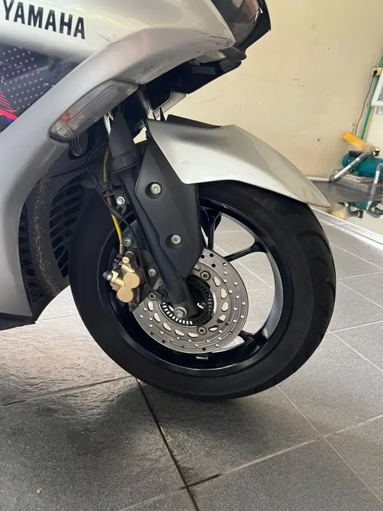 Yamaha aerox connected 2023